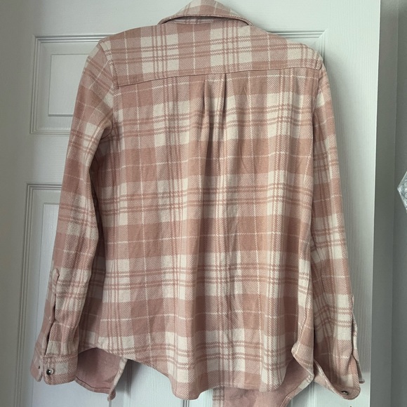 Pink and white checked flannel medium - Picture 3 of 3